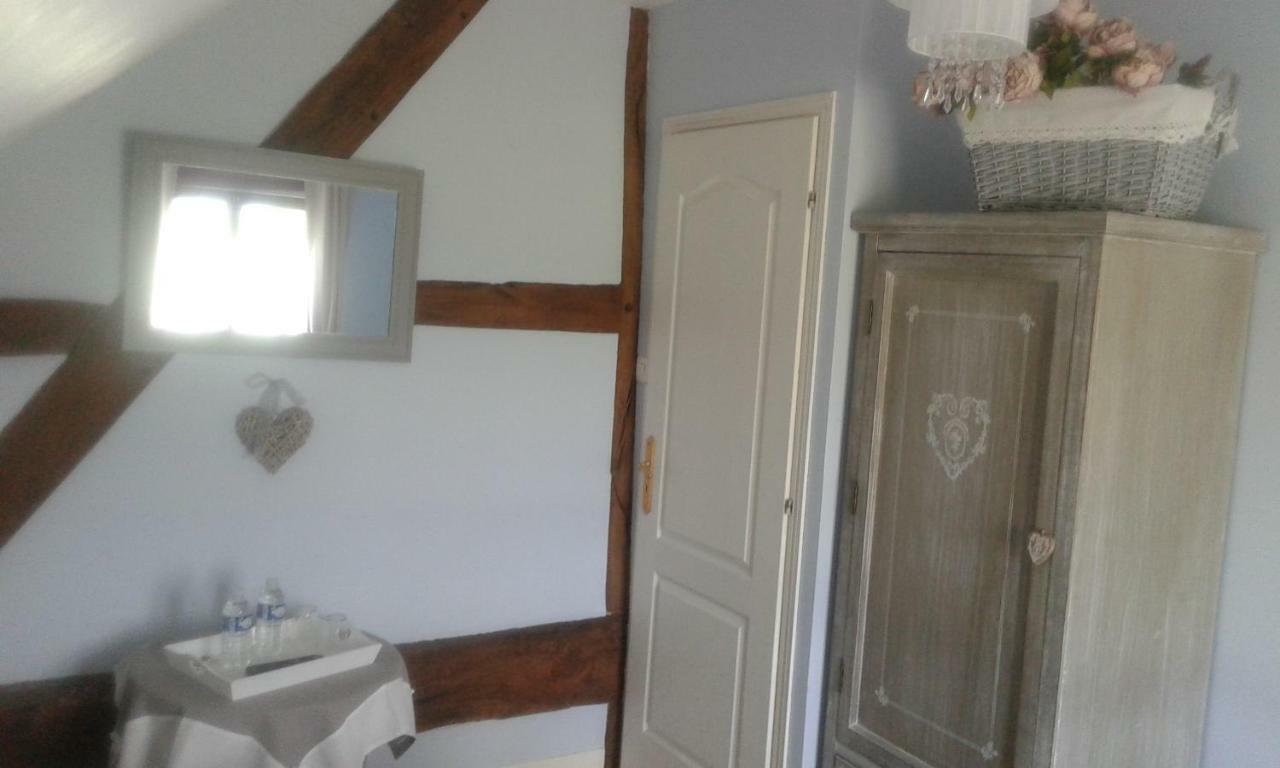 La Gerbaudiere Chambres&Table D Hotes Proche Mont Saint Michel Cuisine Maison Notre-Dame-du-Touchet Exterior photo